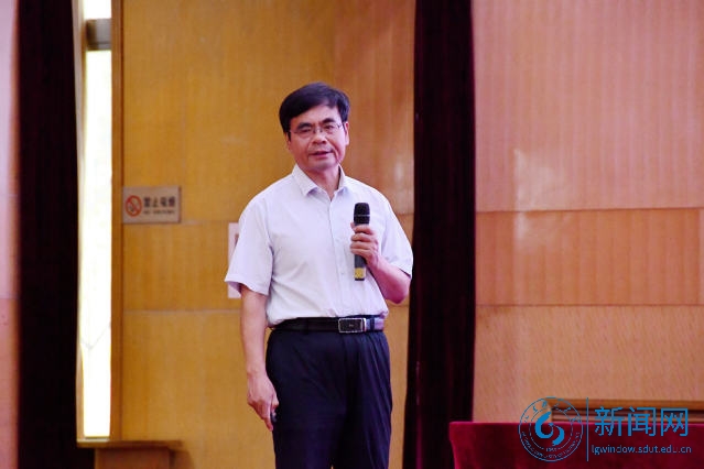 https://lgwindow.sdut.edu.cn/_upload/article/images/53/9e/0f2320204931b696bf01e21b6066/60a9692e-1b37-4224-a37c-5033b1789479.jpg